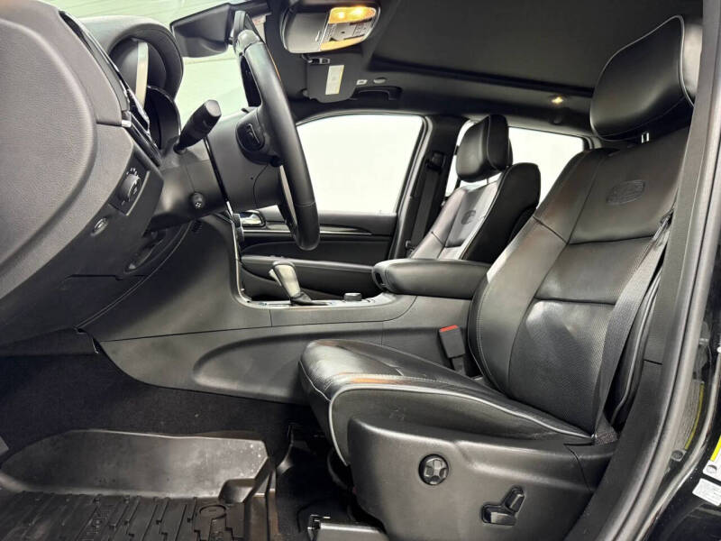 2019 Jeep Grand Cherokee Overland