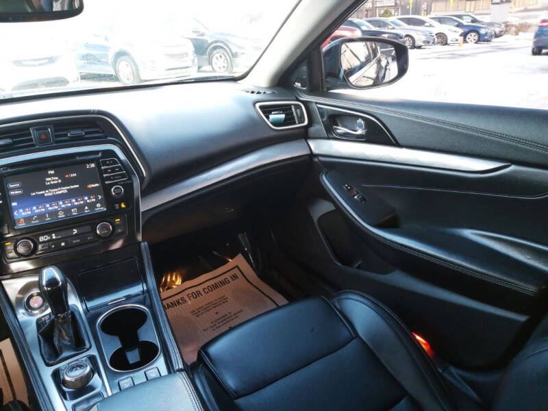 2017 Nissan Maxima 3.5 SV