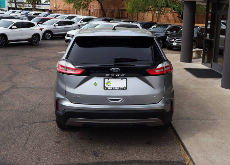2022 Ford Edge SEL
