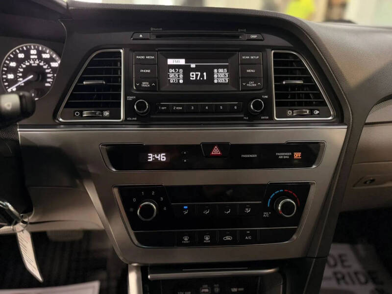 2015 Hyundai Sonata SE