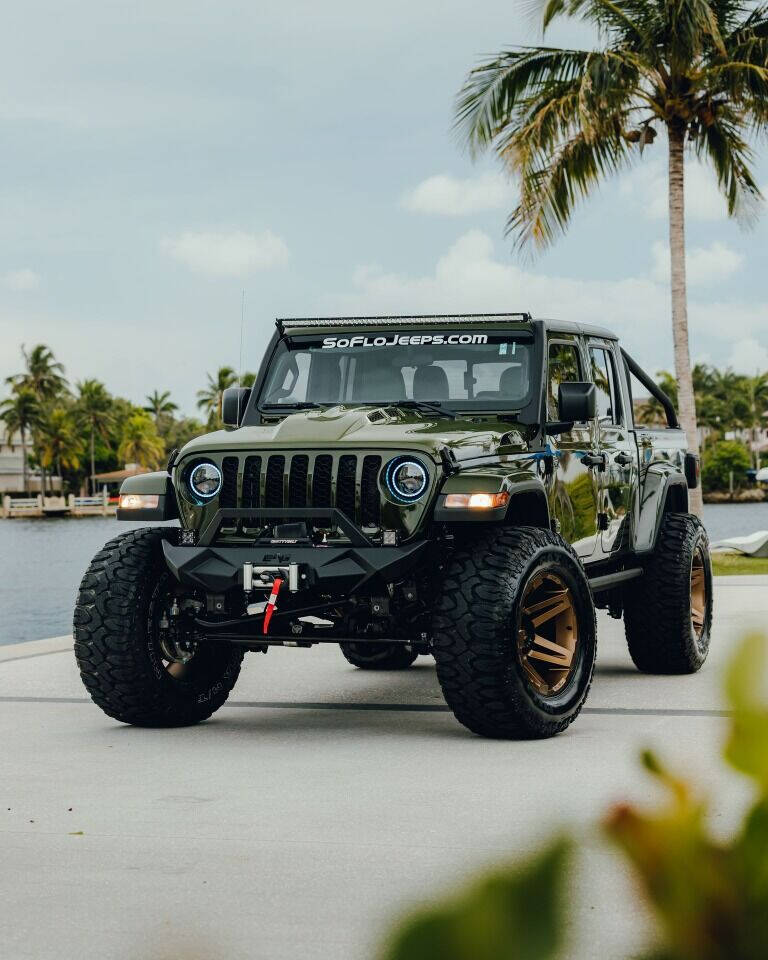 2023 JEEP Gladiator Pickup - $65,999