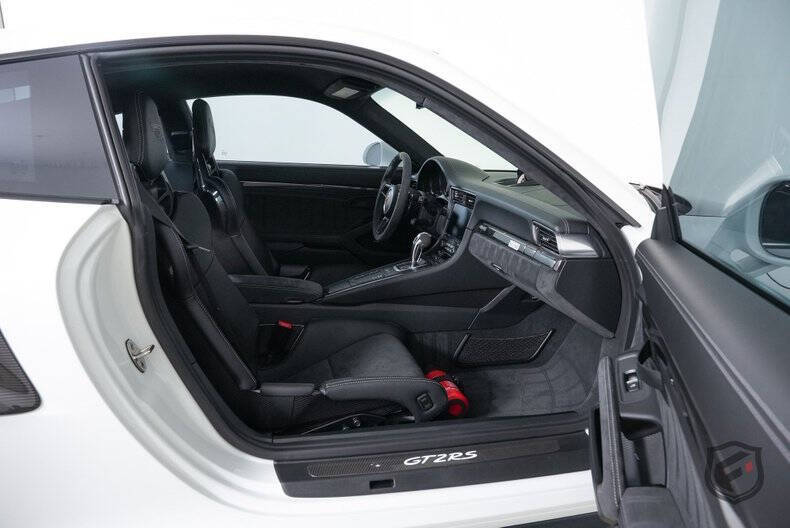 2018 Porsche 911 GT2 RS