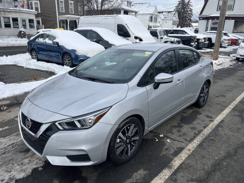 2021 Nissan Versa SV
