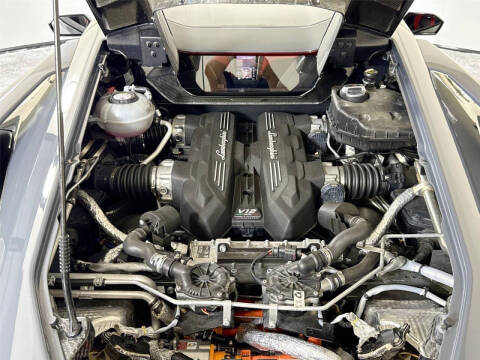 2024 Lamborghini Revuelto