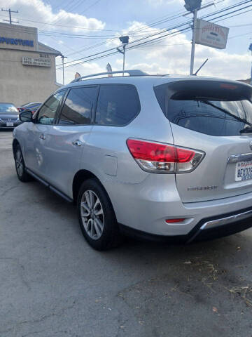 2016 Nissan Pathfinder S