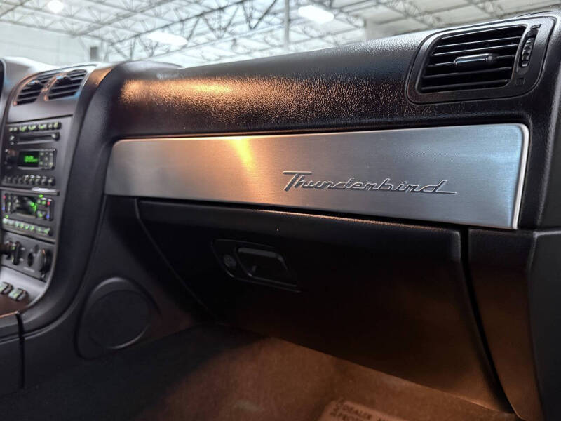 2003 Ford Thunderbird Deluxe