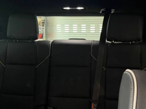 2025 Cadillac Escalade Premium Luxury