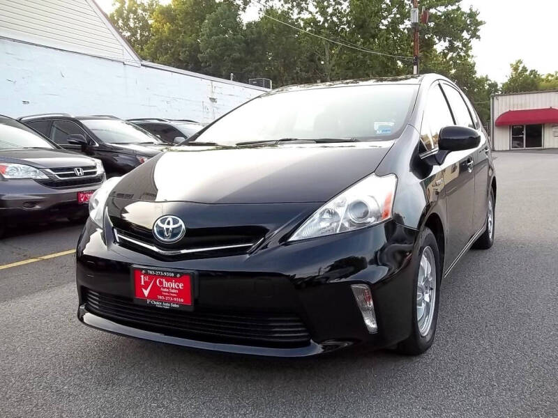 2012 Toyota Prius v Three