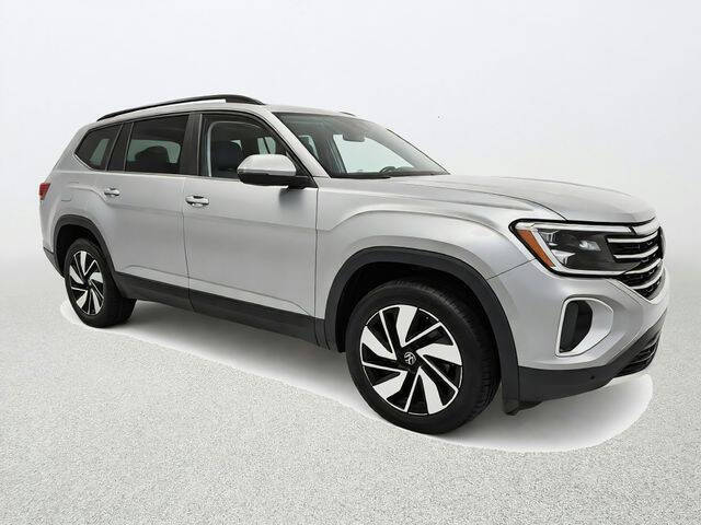 2025 Volkswagen Atlas SE