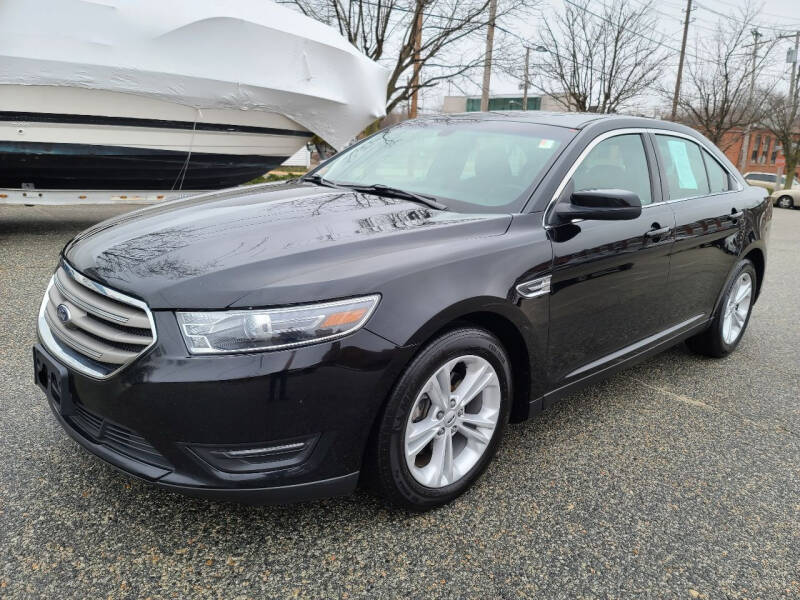 2018 Ford Taurus for sale at Independent Auto Sales in Pawtucket RI