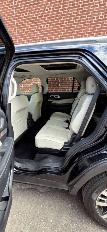 2016 Ford Explorer Platinum