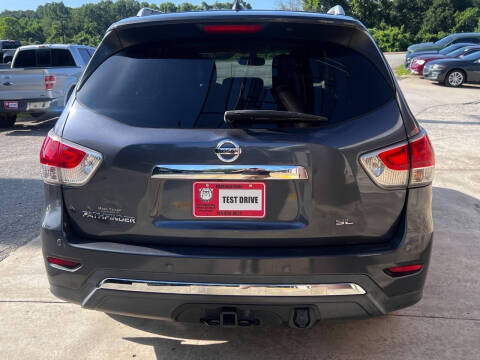 2014 Nissan Pathfinder SL