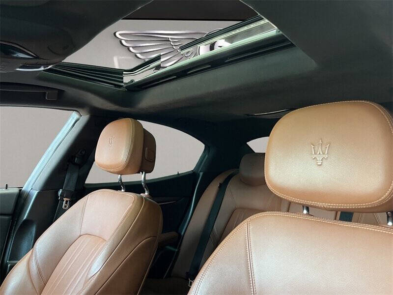 2018 Maserati Ghibli