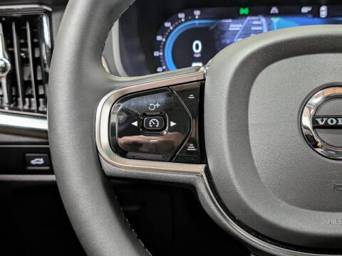 2024 Volvo V90 Cross Country B6 Plus