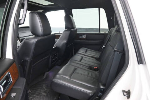 2016 Lincoln Navigator Select