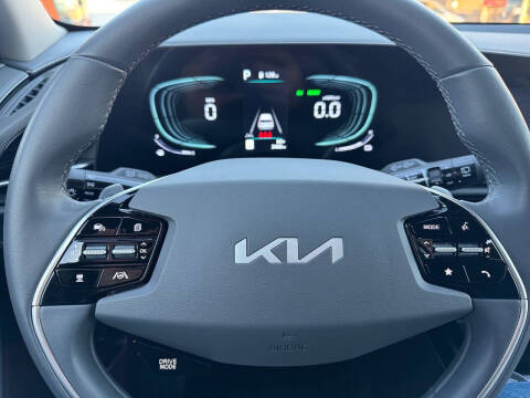 2025 Kia Niro EX
