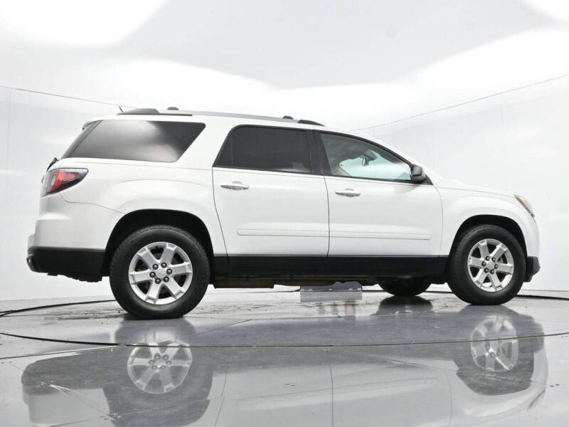 2016 GMC Acadia SLE-2