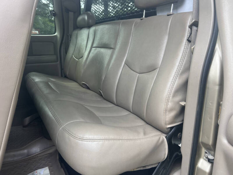 2004 Chevrolet Silverado 2500HD LT