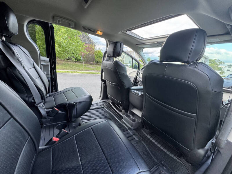 2022 Toyota Sienna XLE 8-Passenger