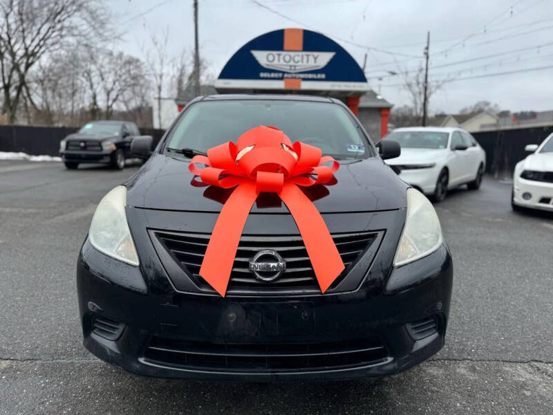 2014 Nissan Versa 1.6 S