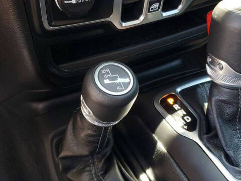2025 Jeep Gladiator High Tide