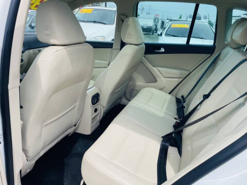 2013 Volkswagen Tiguan SE