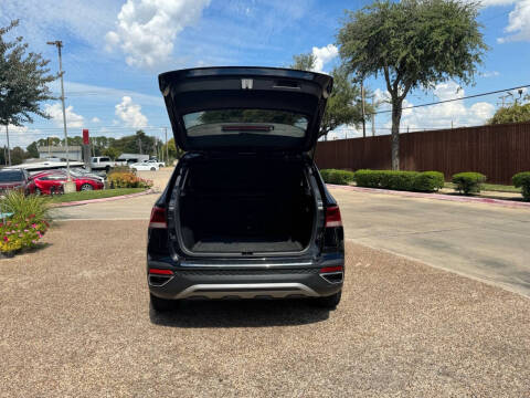 2022 Volkswagen Taos SE 4Motion