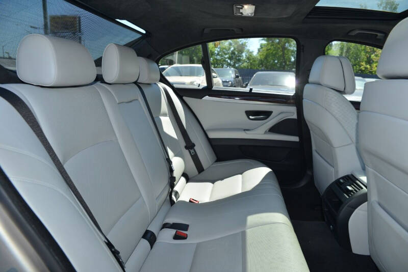 2013 BMW 5 Series 535i