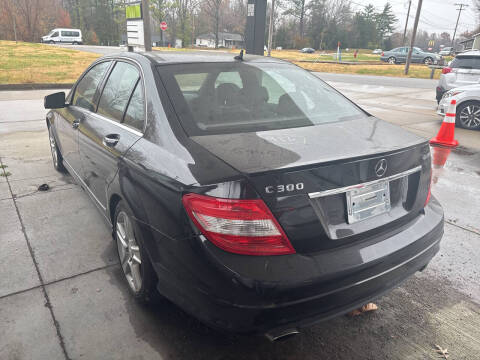 2011 Mercedes-Benz C-Class C 300 Luxury 4MATIC