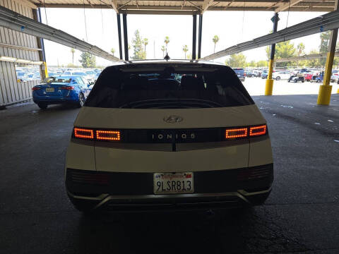 2024 Hyundai Ioniq 5 SEL