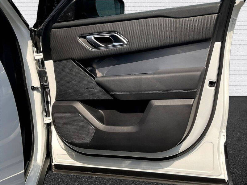2023 Land Rover Range Rover Velar P250 R-Dynamic S