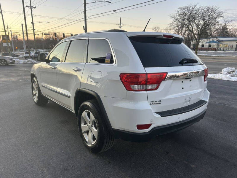 2013 Jeep Grand Cherokee Laredo