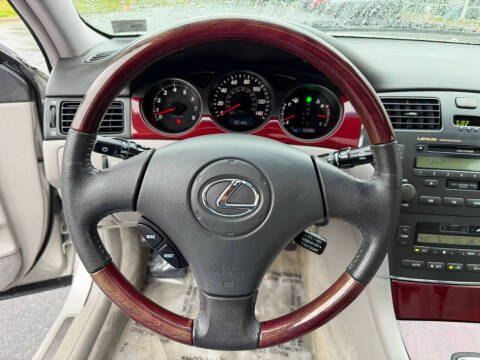 2004 Lexus ES 330