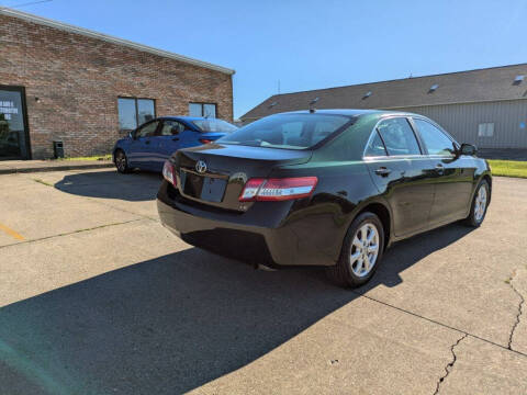2011 Toyota Camry LE