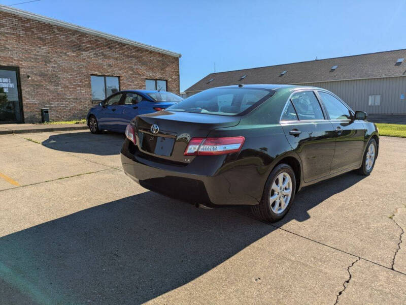 2011 Toyota Camry LE