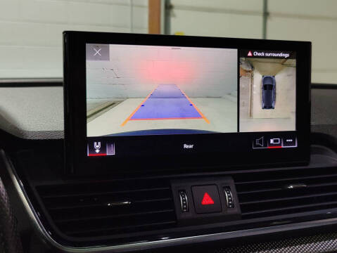 2022 Audi SQ5 3.0T quattro Premium Plus