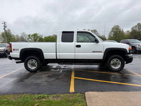 2005 GMC Sierra 2500HD