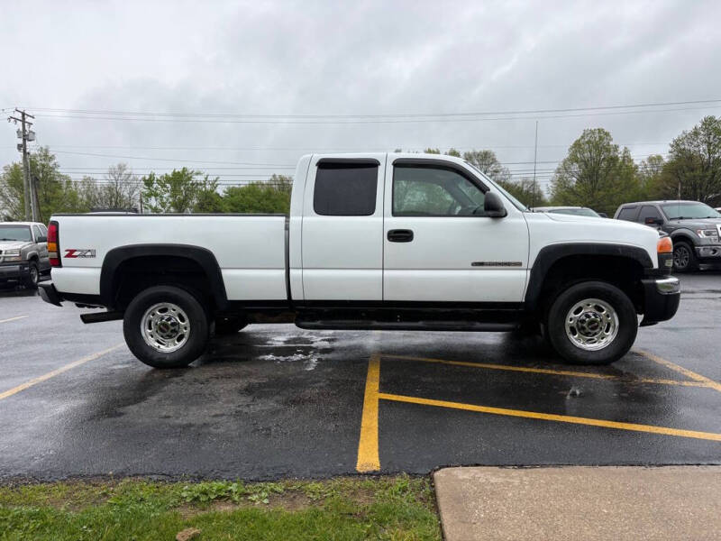 2005 GMC Sierra 2500HD
