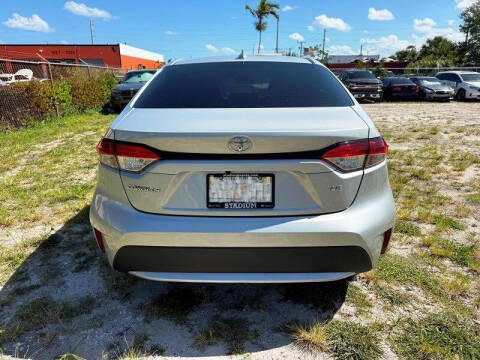 2022 Toyota Corolla LE
