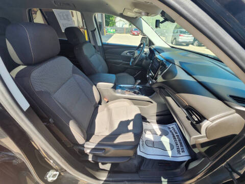 2020 Chevrolet Traverse LT Cloth