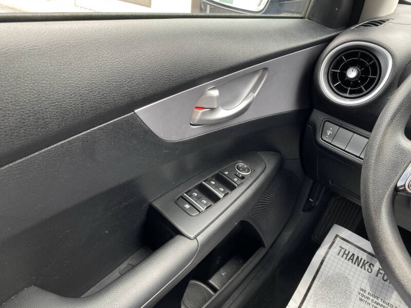 2024 Kia Forte LX