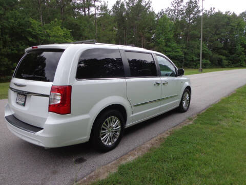 2014 Chrysler Town and Country 30th Anniversary