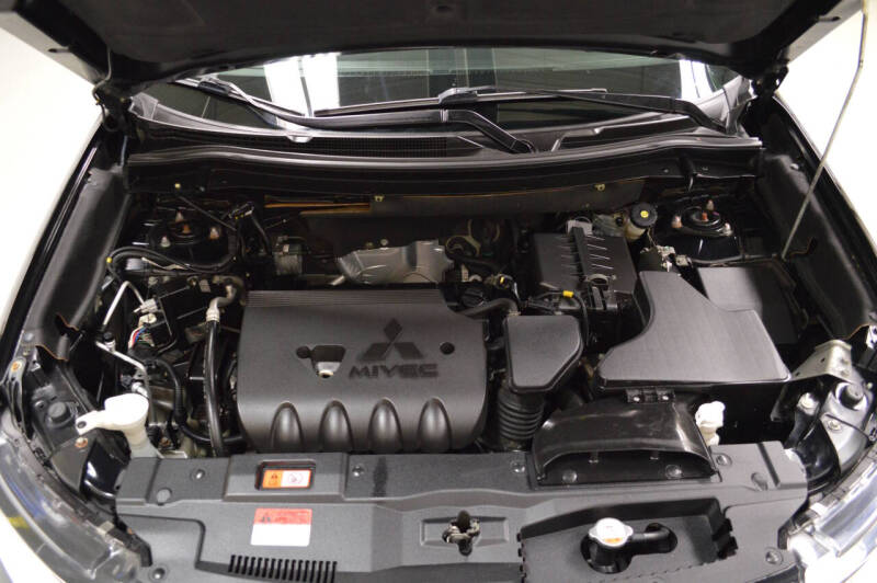 2018 Mitsubishi Outlander LE