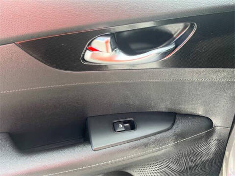 2022 Kia Forte GT Line