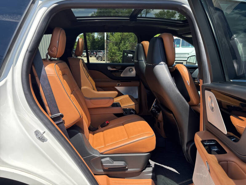 2020 Lincoln Aviator Black Label