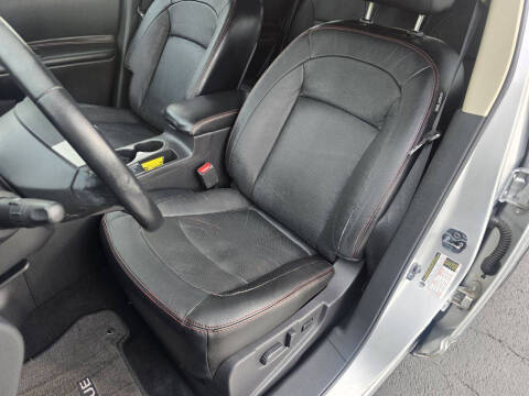 2013 Nissan Rogue SV w/SL Package