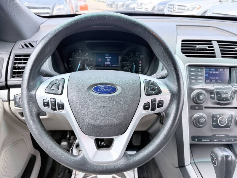 2014 Ford Explorer