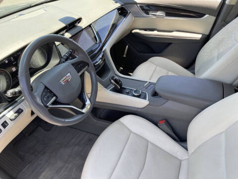2023 Cadillac XT6 Premium Luxury