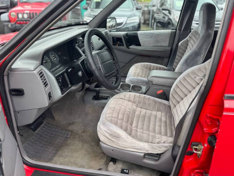 1995 Jeep Grand Cherokee Laredo