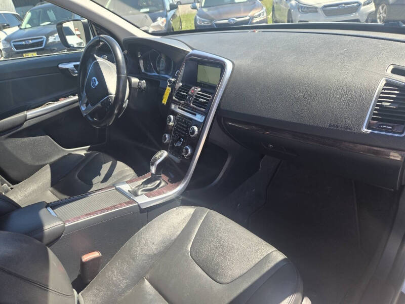 2015 Volvo XC60 T6